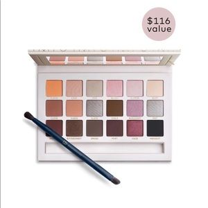 Beautycounter Necessary Neutrals Eyeshadow Palette